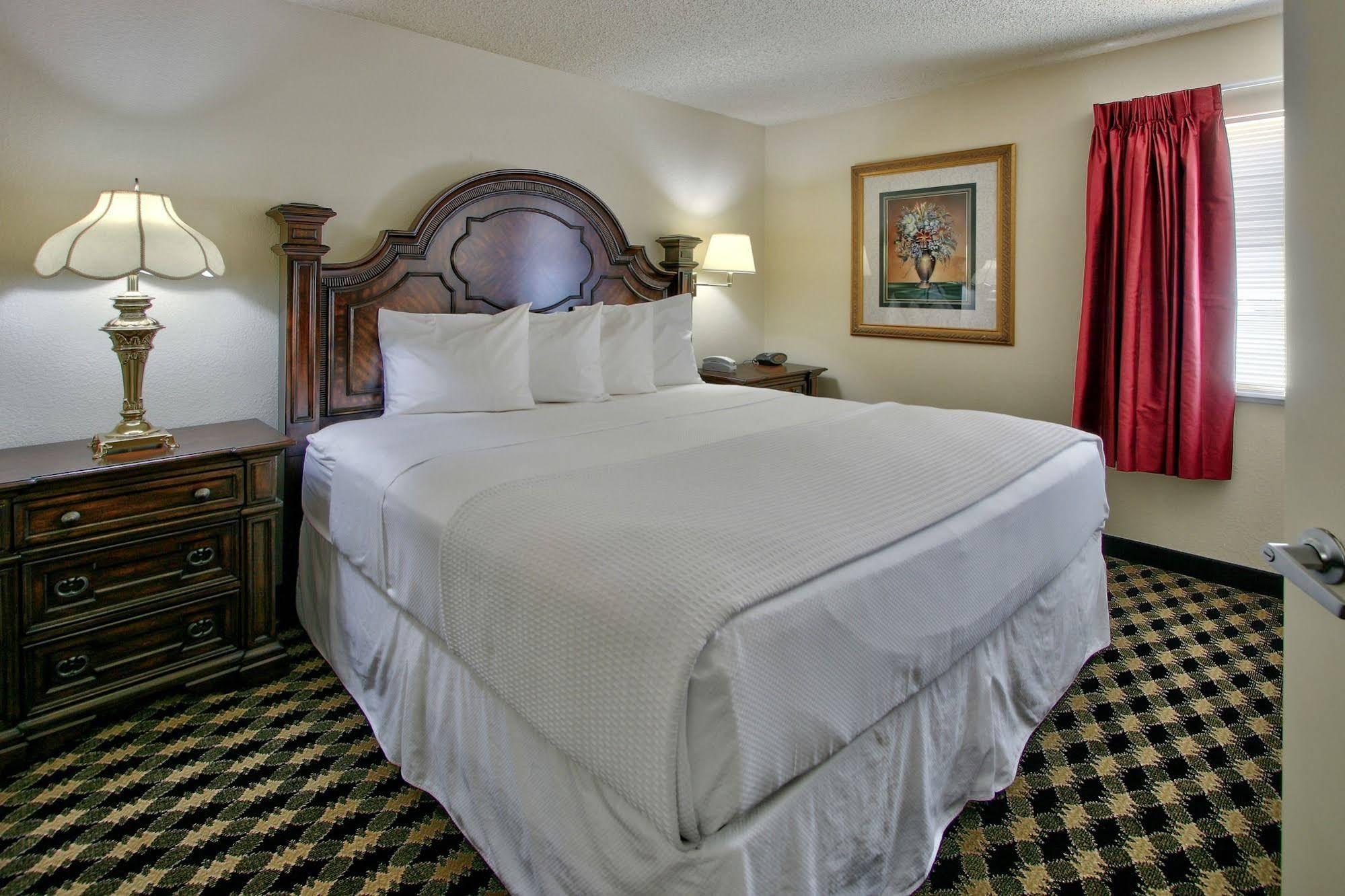 Mcm Elegante Suites (Adults Only) Colorado Springs Ngoại thất bức ảnh